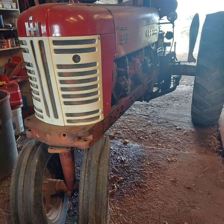 1958 Farmall 350 Row Crop Diesel