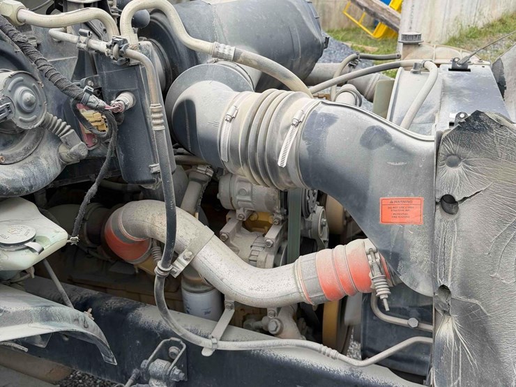 2005-ford-f650-image-19
