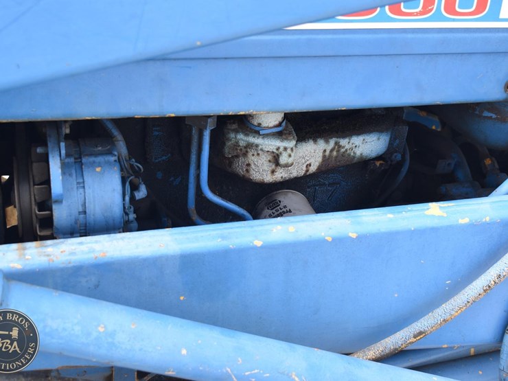 ford-4000-image-16
