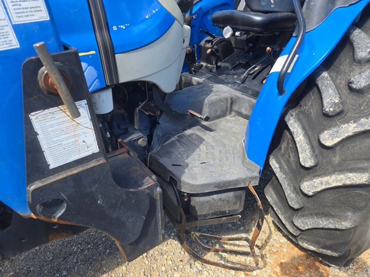 new-holland-t4030-image-21