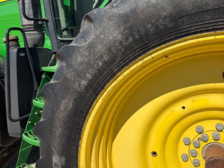 2011-john-deere-7260r-image-17