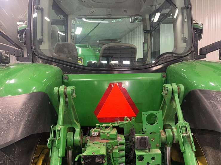 2012-john-deere-7260r-image-78