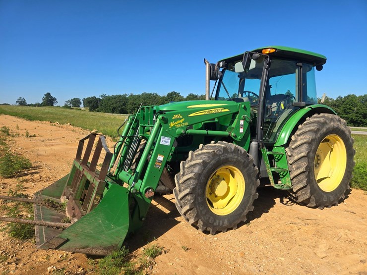 2010-john-deere-6115d-image-3