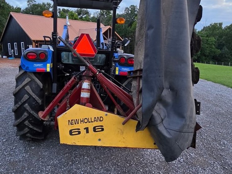 new-holland-616-image-1