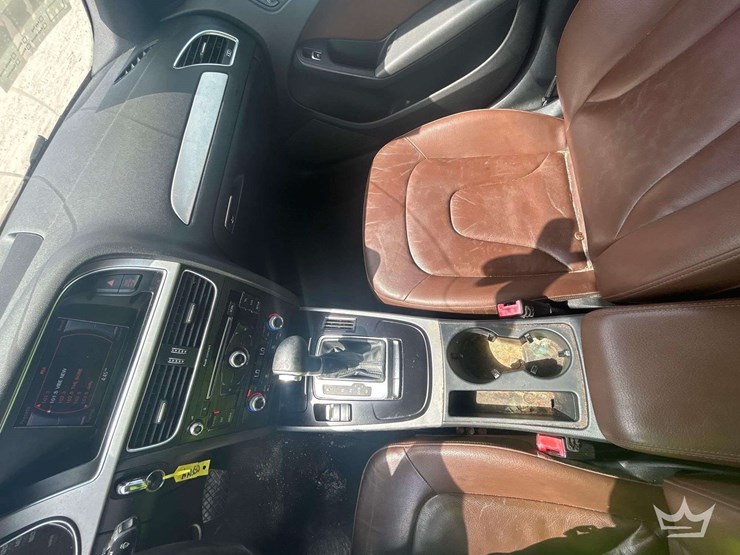 2016-audi-a4-sedan-image-15