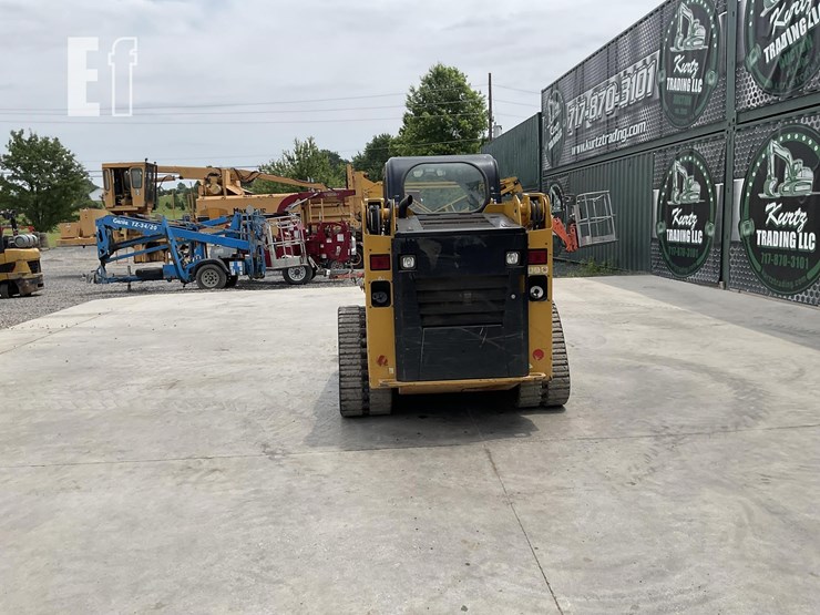 2018-caterpillar-239d-image-3