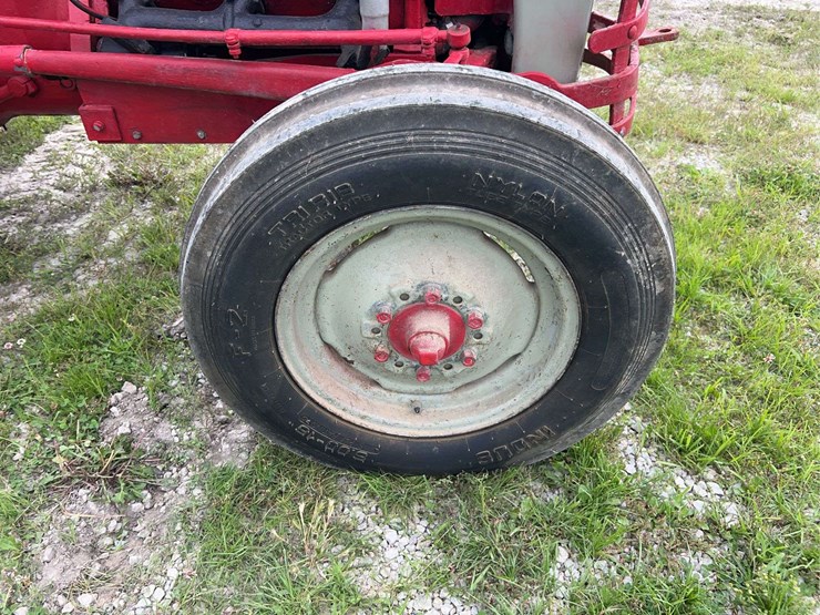 ford-8n-image-19