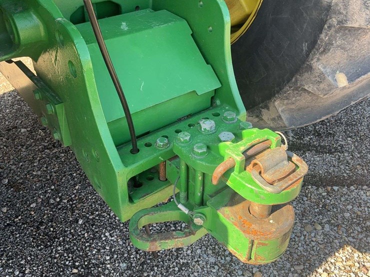2014-john-deere-9510r-image-17