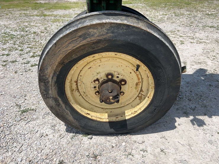 john-deere-60-image-12
