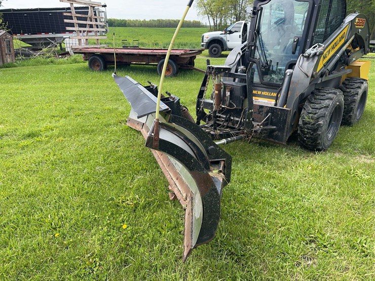 snow-dogg-xp810-skid-steer-snow-plow---10’-image-8