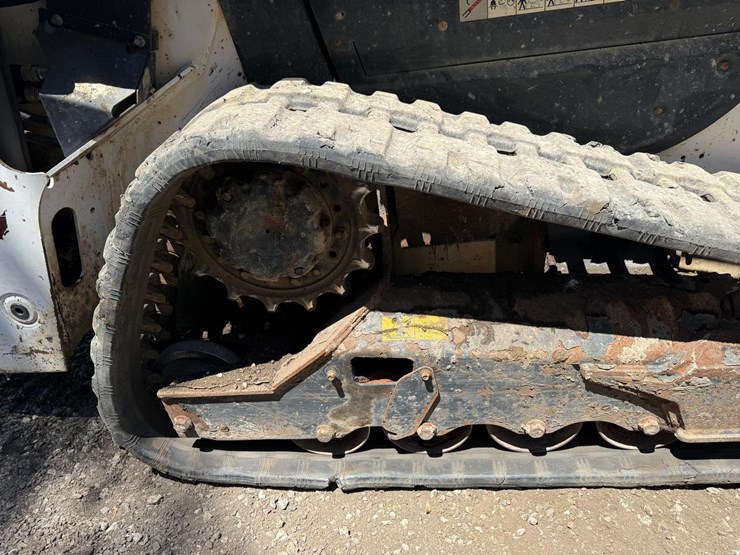 2022-bobcat-t62-image-14