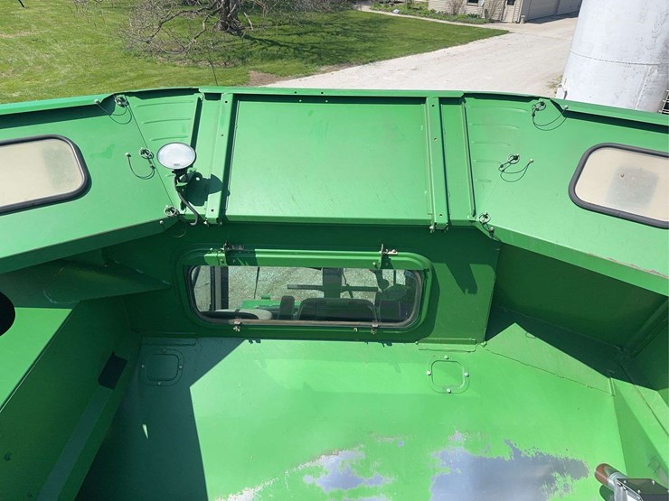 2006-john-deere-9660-sts-image-85