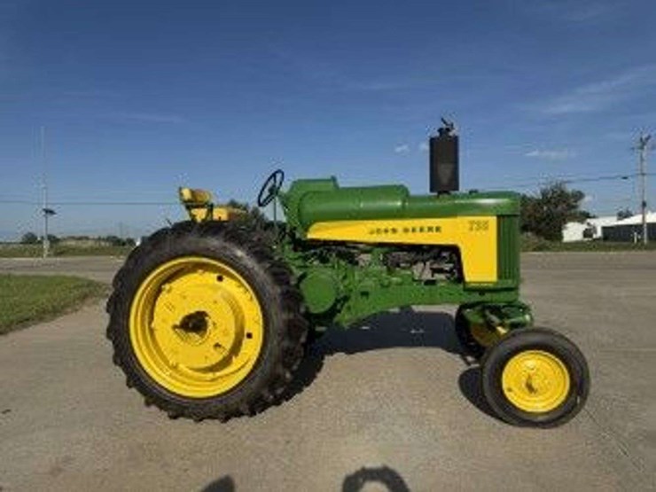 1959-john-deere-730-image-2