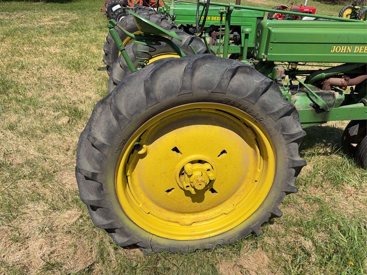 john-deere-a-image-13