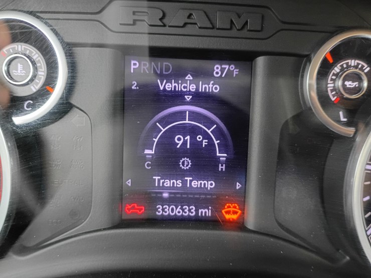 2020-dodge-2500-image-61