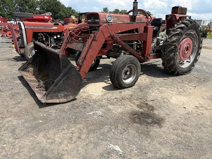 massey-ferguson-165-image-21