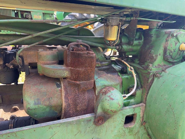 john-deere-50-image-17