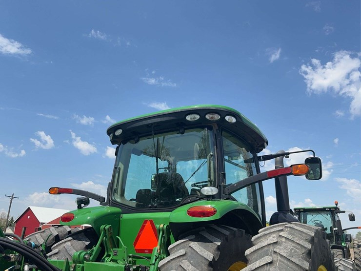 2013-john-deere-8285r-image-7