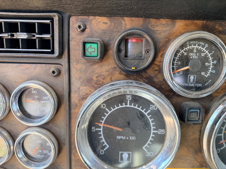 1993-kenworth-w900-image-74