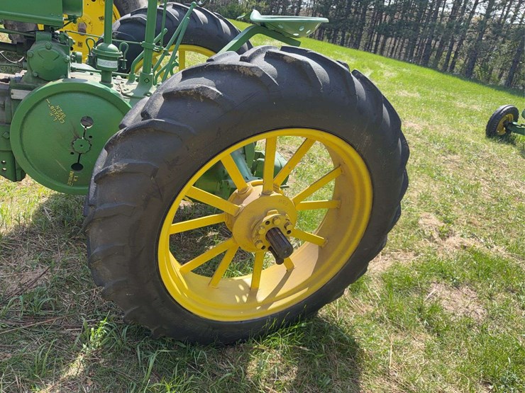 john-deere-a-image-12
