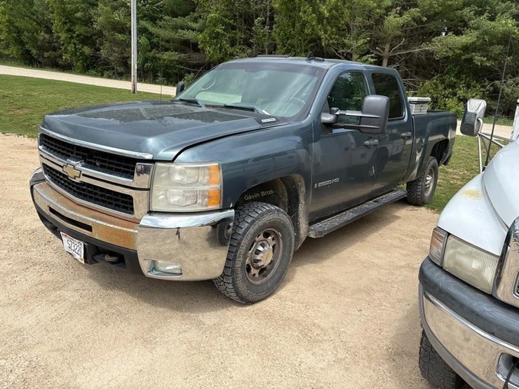 2008-chevrolet-2500-image-1