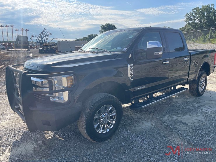 2019-ford-f250-xlt-image-6