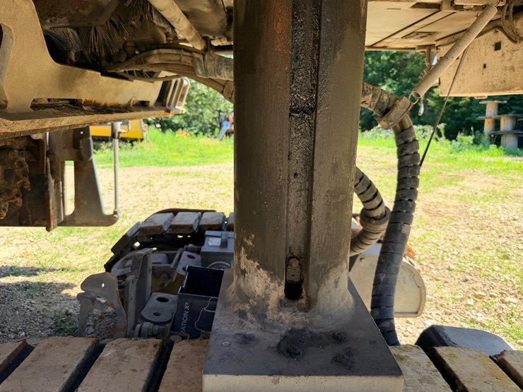 2011-wirtgen-w200-image-33