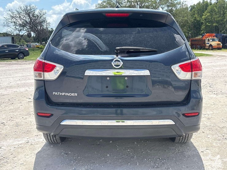 2015-nissan-pathfinder-image-20