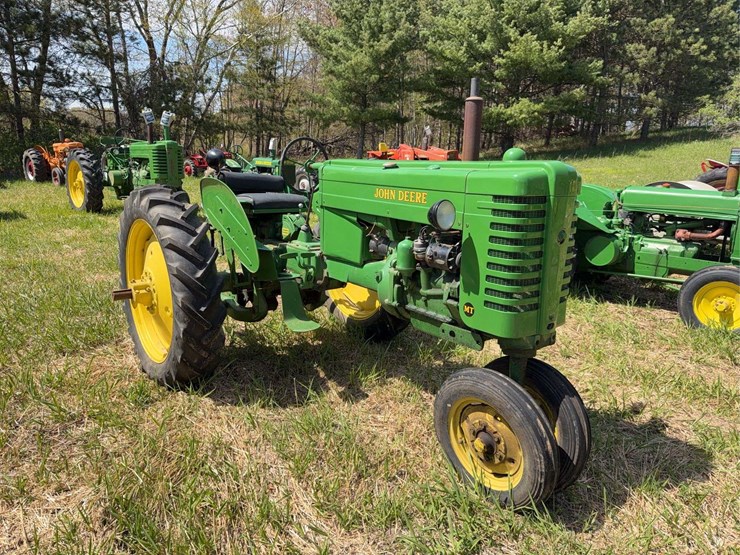 john-deere-mt-image-1