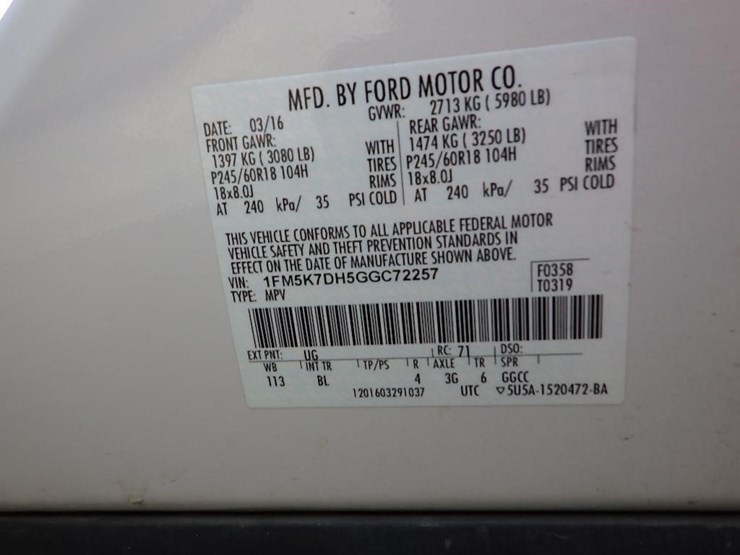 2016-ford-explorer-image-29