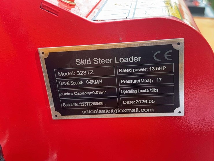 323tz-walk-behind-skid-steer-loader-image-14
