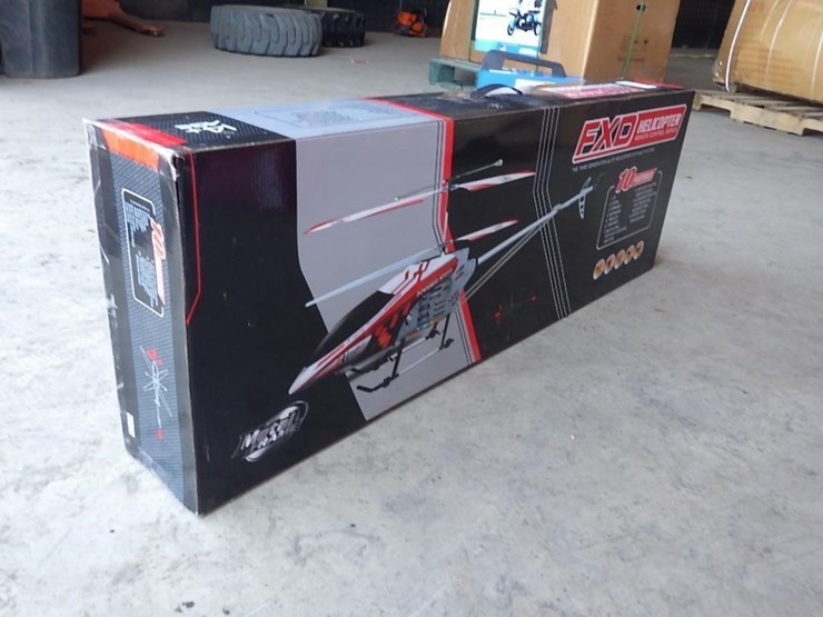 remote-controlled-helicopter-image-3