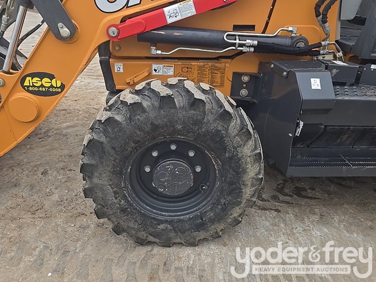 2019-case-580sn-image-9
