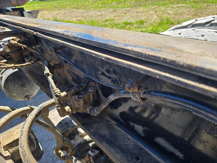 2020-western-star-4900-image-60