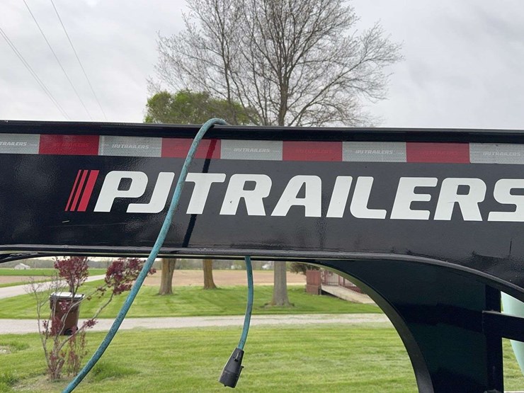 44’-pj-gooseneck-tender-trailer---2-tanks-and-eductor-included.-image-42