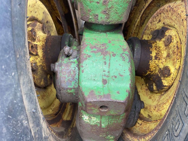 john-deere-60-image-4