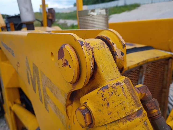 massey-ferguson-50e-image-100