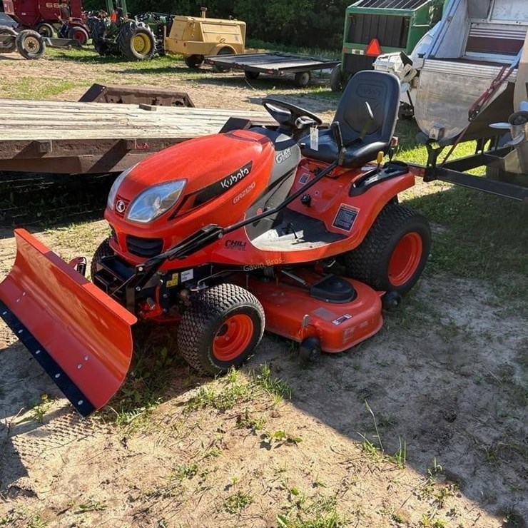 KUBOTA GR2120