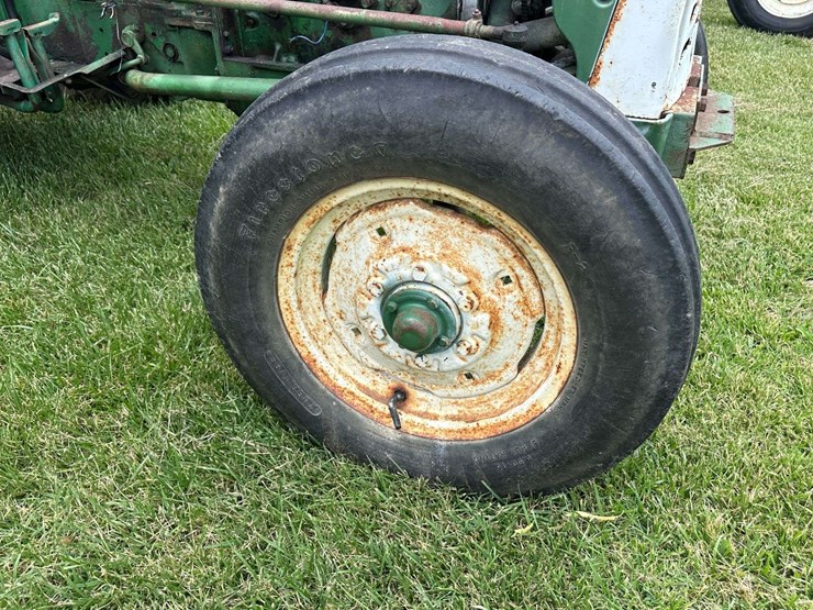 1958-oliver-550-image-2