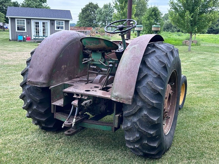 1957-oliver-super-99-image-18
