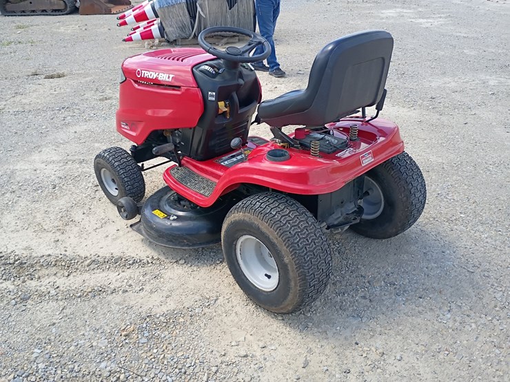 troy-bilt-bronco-image-3