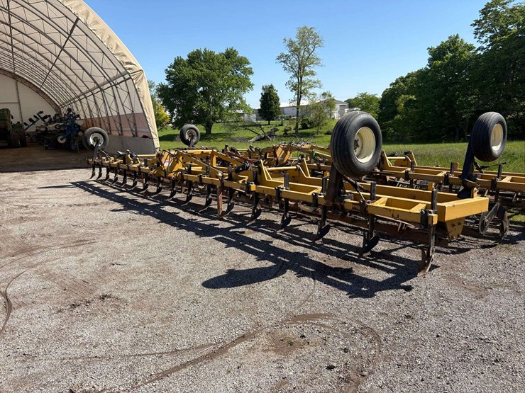 2012-40ft-3pt-hipper/-ridger-image-1