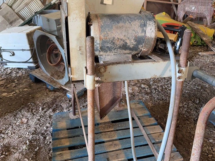 automatic-feed-roller-mill,-3-phase-motor-image-1