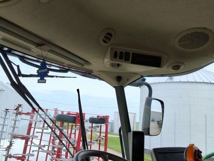 2014-john-deere-s680-image-49