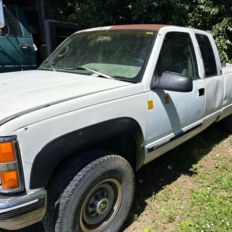 1995 CHEVROLET 3500