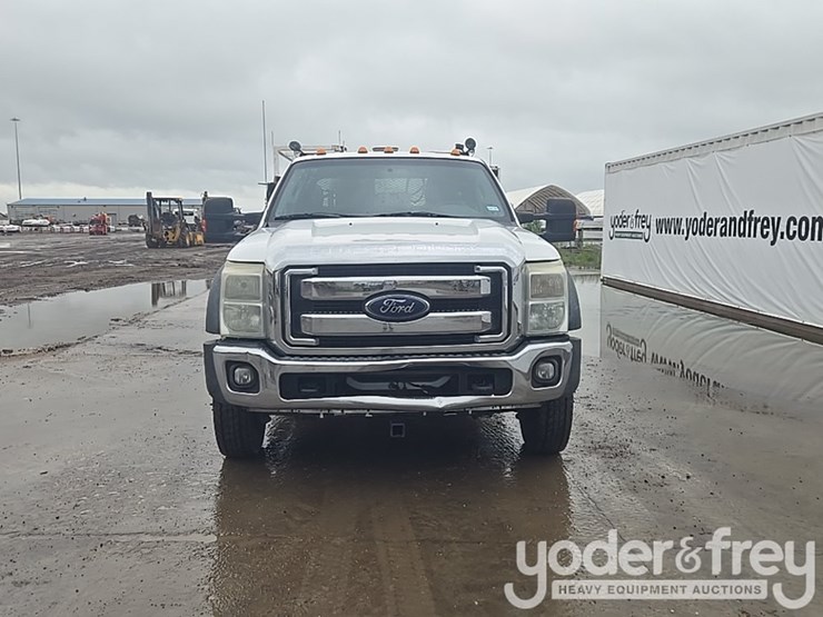 2013-ford-f450-image-8