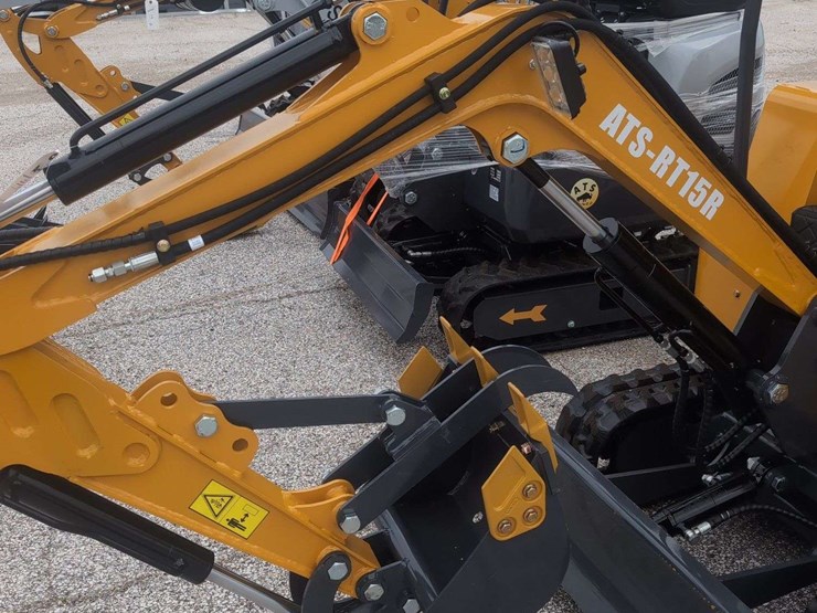 ats-mini-excavator-ats-rt15r--15hp-image-2
