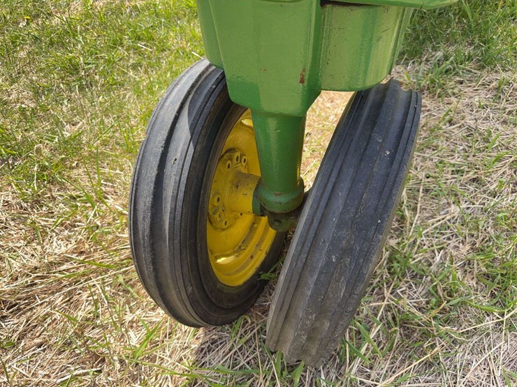 john-deere-h-image-11