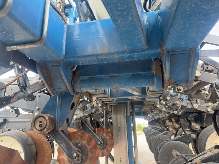 kinze-3650-image-42