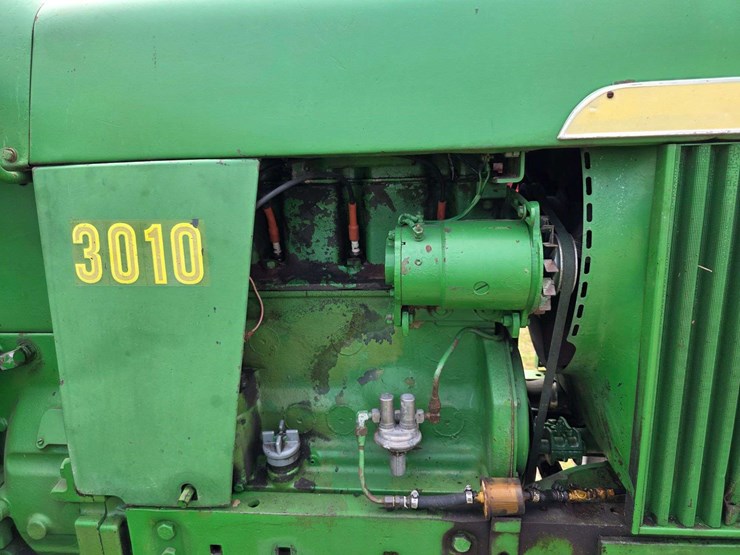 john-deere-3010-image-18